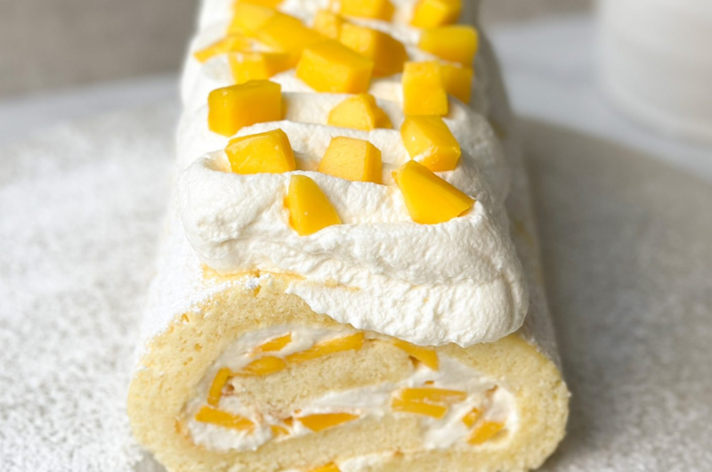 Mango Chantilly Swiss Roll Cake Recipe