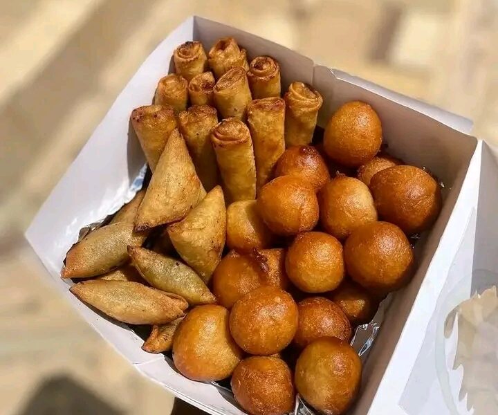 Easy Guide to Samosa, Spring Rolls( Small Chops)