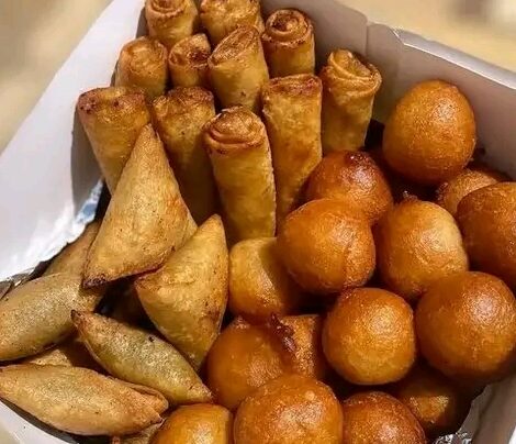 Easy Guide to Samosa, Spring Rolls( Small Chops)